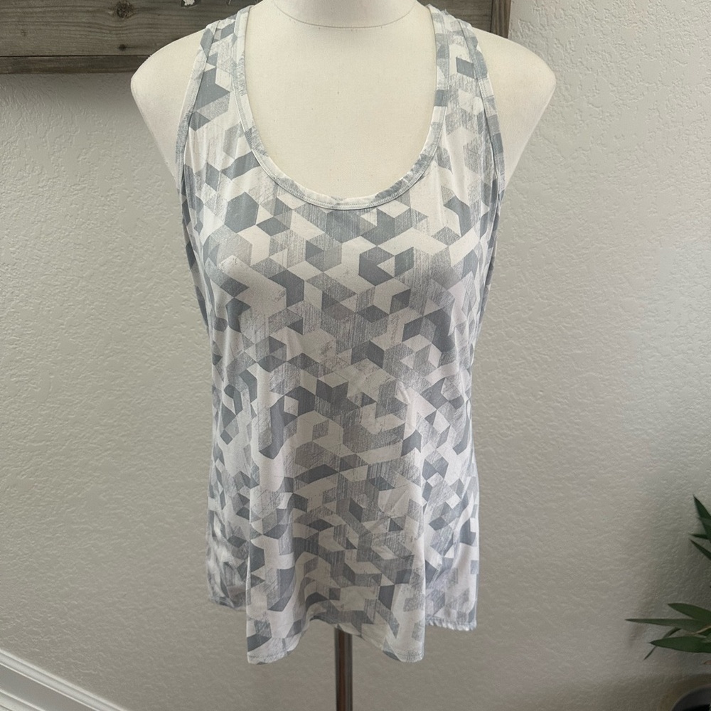Athleta Chi Geometric Gray athletic tank top‎ ladies size M